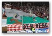 Rot-Weiss Essen - 1. FC Kaiserslautern II - Choreo vor dem Spiel  » Click to zoom ->