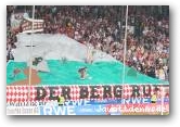 Rot-Weiss Essen - 1. FC Kaiserslautern II - Choreo vor dem Spiel  » Click to zoom ->