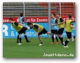 Trainingsauftakt an der Hafenstrasse 04.07.2010  » Click to zoom ->