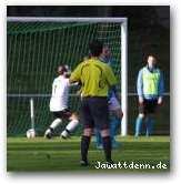 TuRu Duesseldorf - Rot-Weiss Essen U23 4:1  » Click to zoom ->