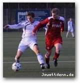 Kreispokal Halbfinale - VfB Frohnhausen U19 - Rot-Weiss Essen U 19 0:4 (0:1)  » Click to zoom ->