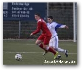 Kreispokal Halbfinale - VfB Frohnhausen U19 - Rot-Weiss Essen U 19 0:4 (0:1)  » Click to zoom ->