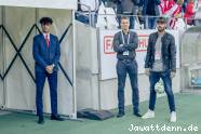   » Click to zoom ->