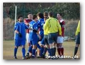 Testspiel: Rot-Weiss Essen - Kickers Emden 2:1 (1:0)  » Click to zoom ->