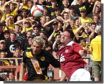 Stefan Kühne beim Pokalspiel gegen den BVB